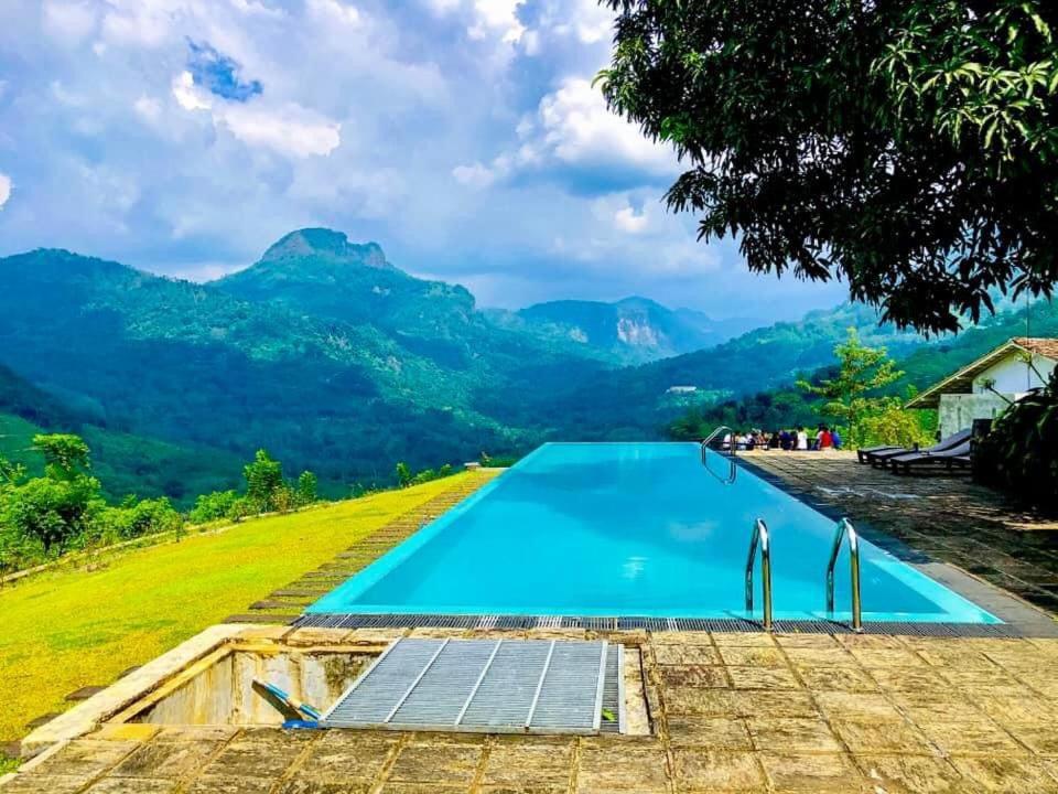 Leaf Olu Ella Otel Yatiyantota Dış mekan fotoğraf