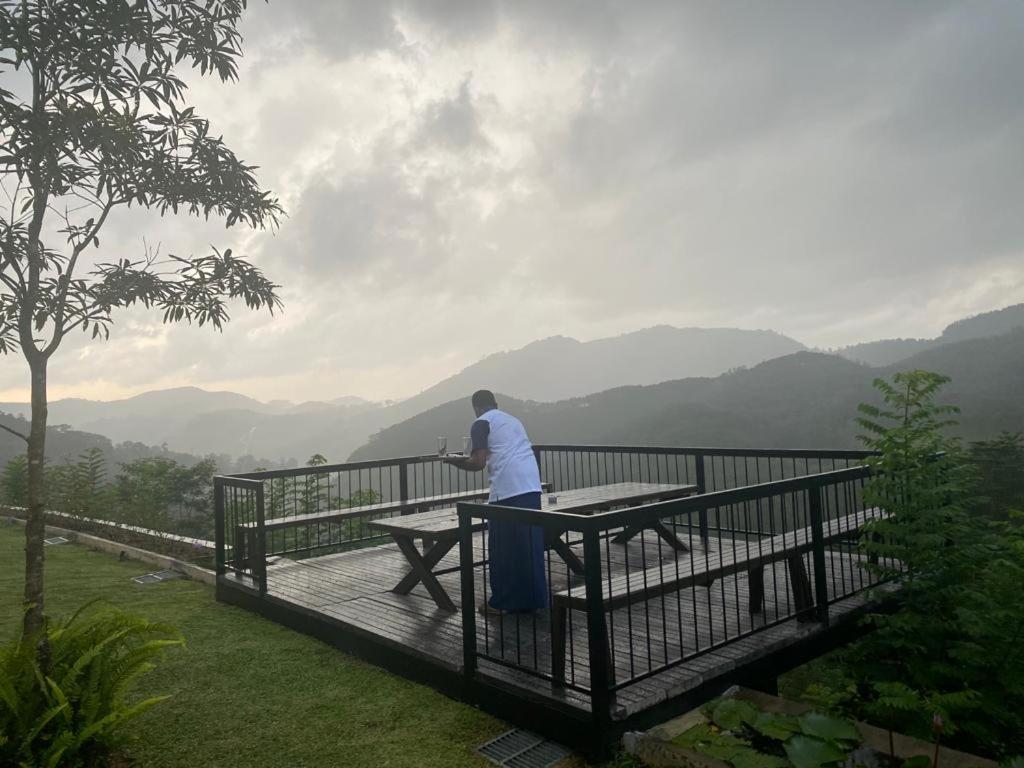 Leaf Olu Ella Otel Yatiyantota Dış mekan fotoğraf