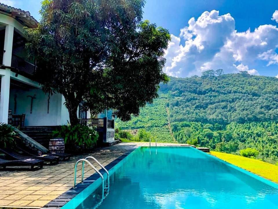 Leaf Olu Ella Otel Yatiyantota Dış mekan fotoğraf