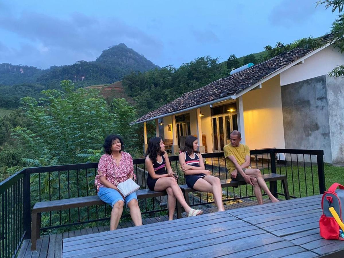 Leaf Olu Ella Otel Yatiyantota Dış mekan fotoğraf