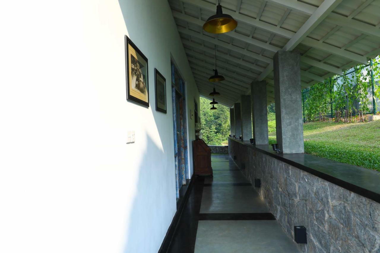 Leaf Olu Ella Otel Yatiyantota Dış mekan fotoğraf