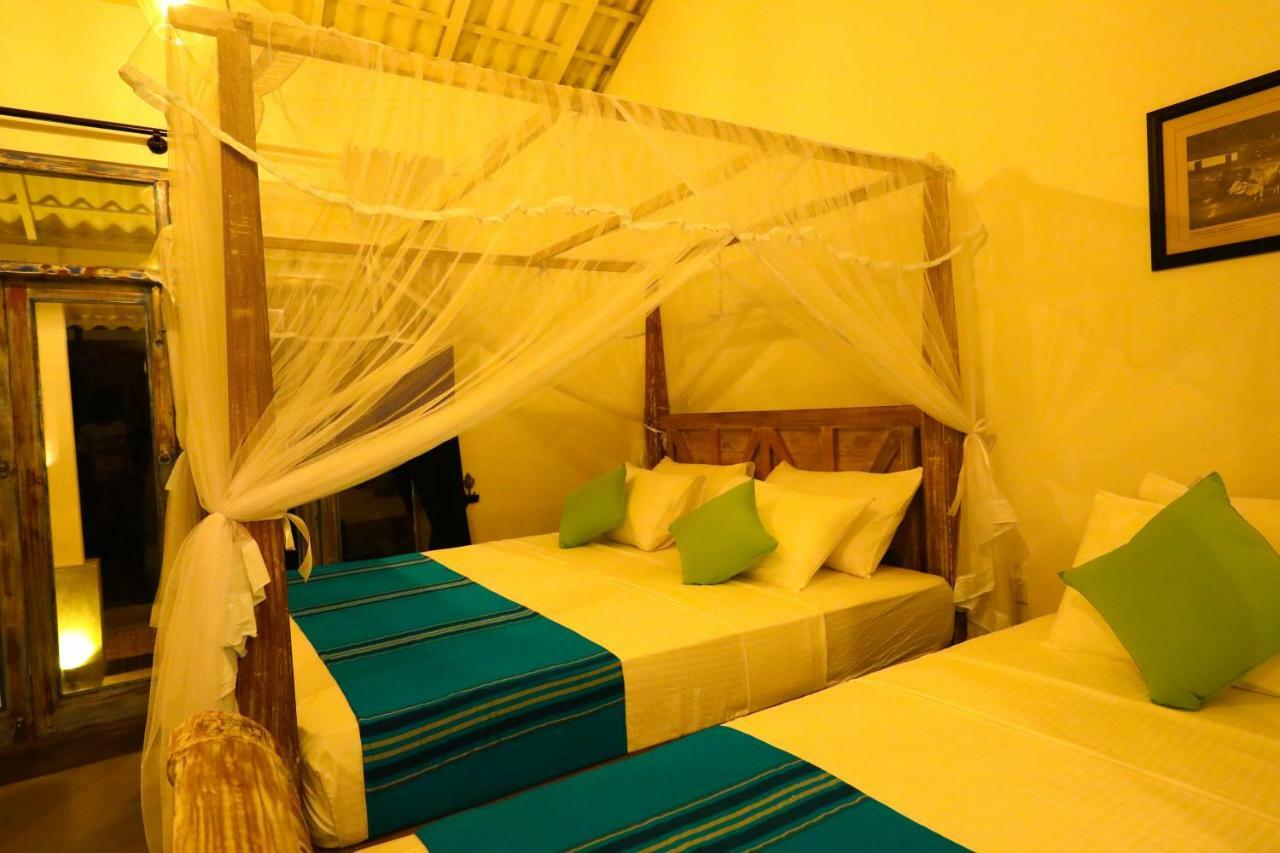 Leaf Olu Ella Otel Yatiyantota Dış mekan fotoğraf
